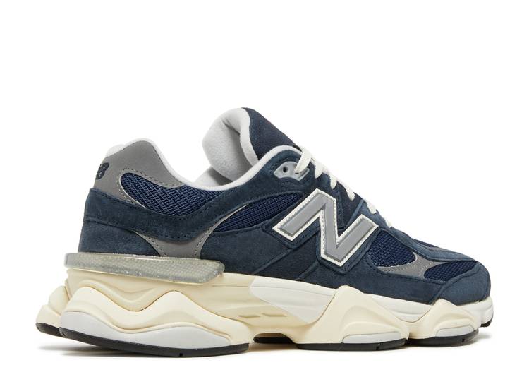 Femme New Balance 827 Thistle White Navy White