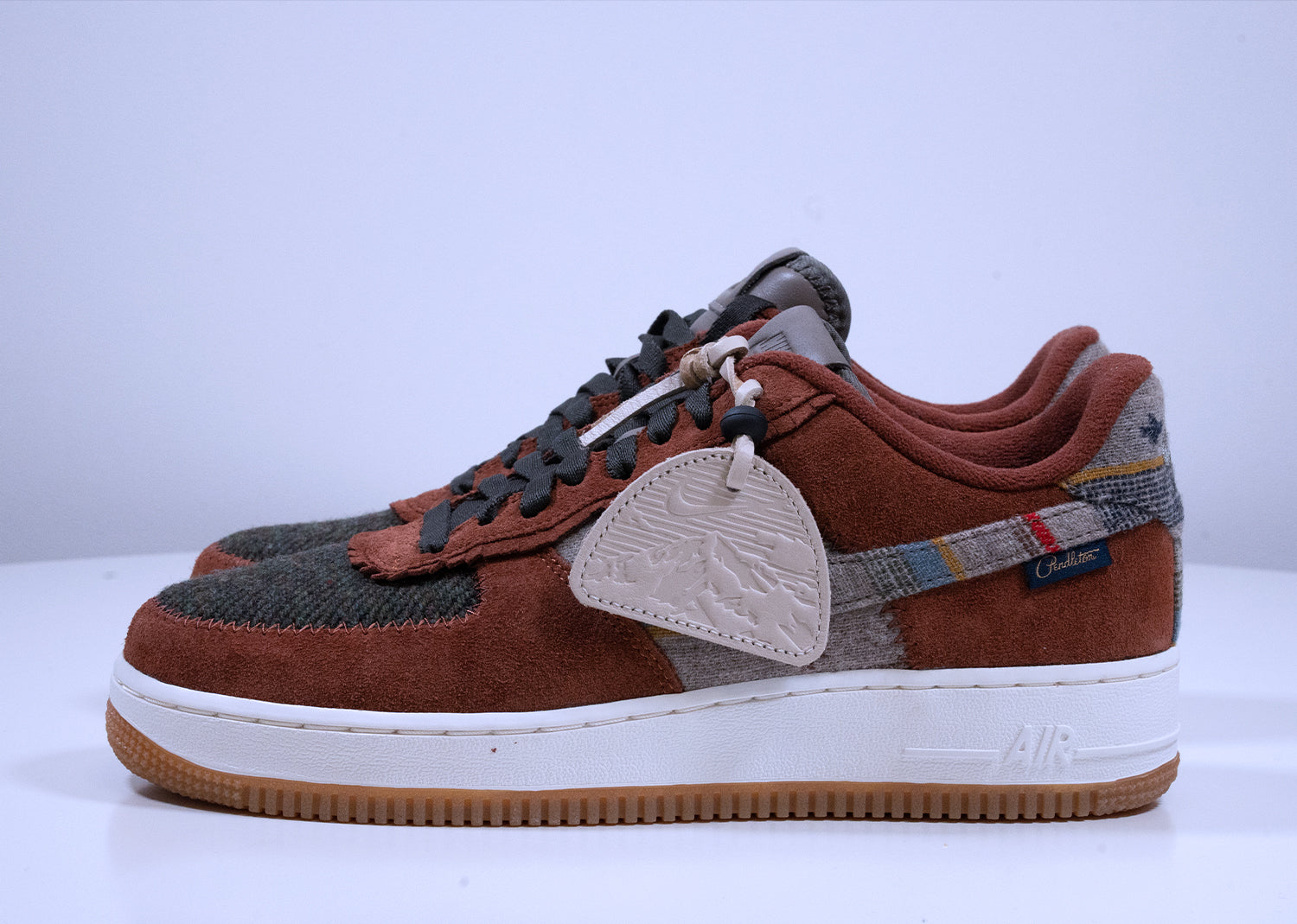 Second Chance - white nike Air Force 1 ID Pendleton Brown - 41 | NEW