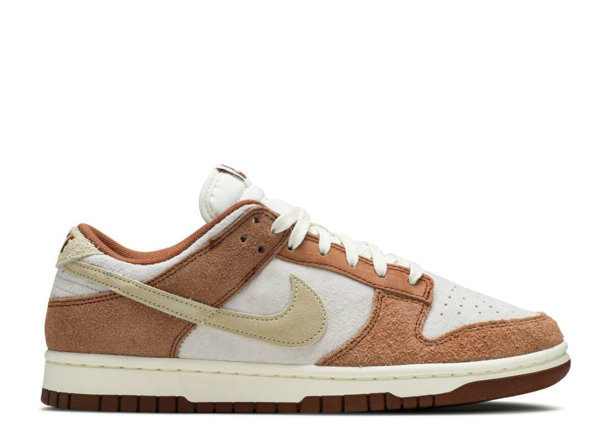 Nike Dunk Faible Curry Moyen