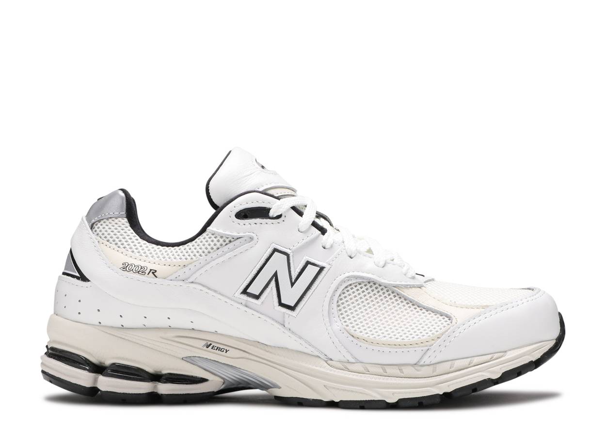 New Balance 2002St. Lucia XCD