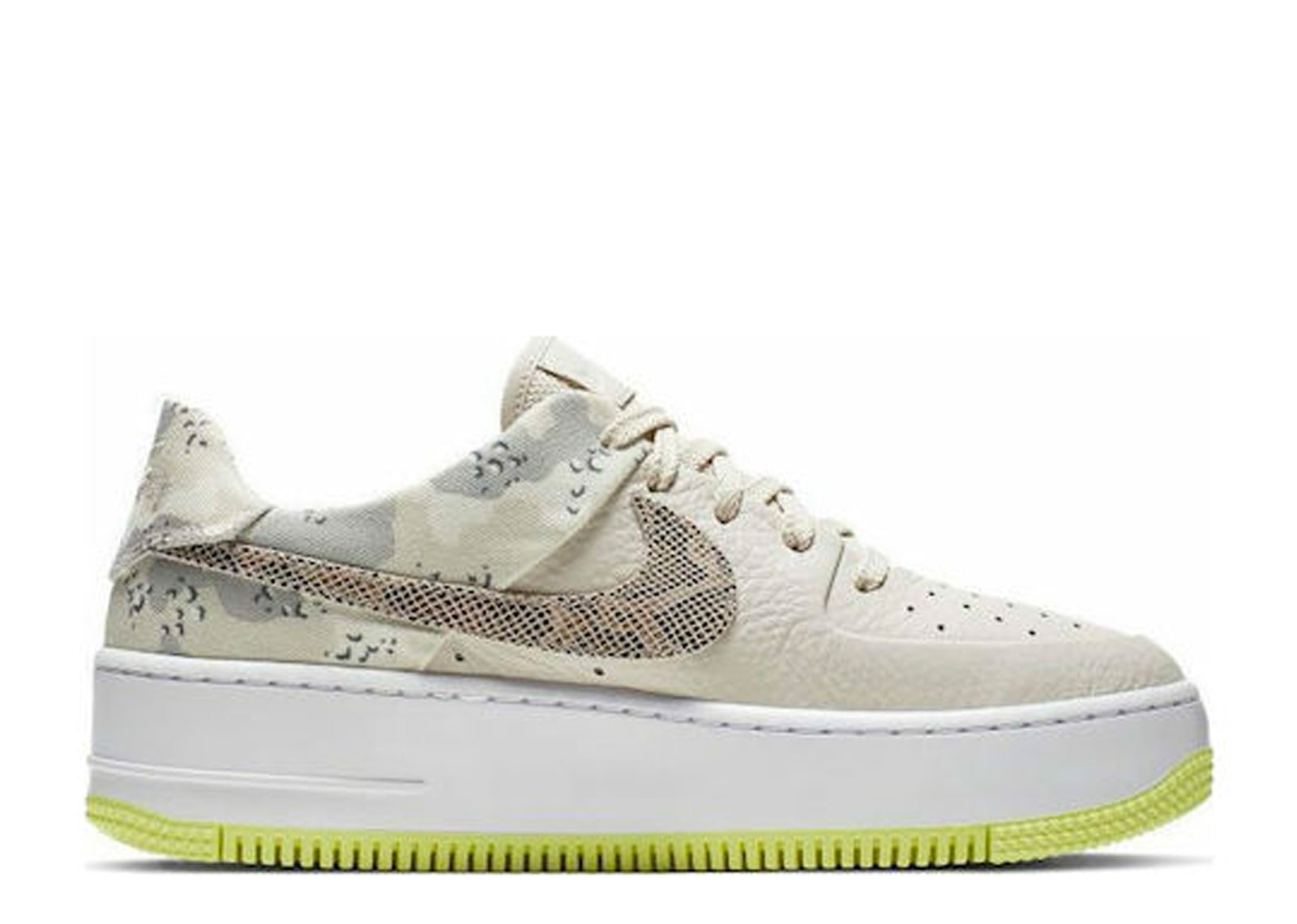 Tweede kans - Nike Air Force 1 Sage Low Orewood Camo - 42 | NIEUW