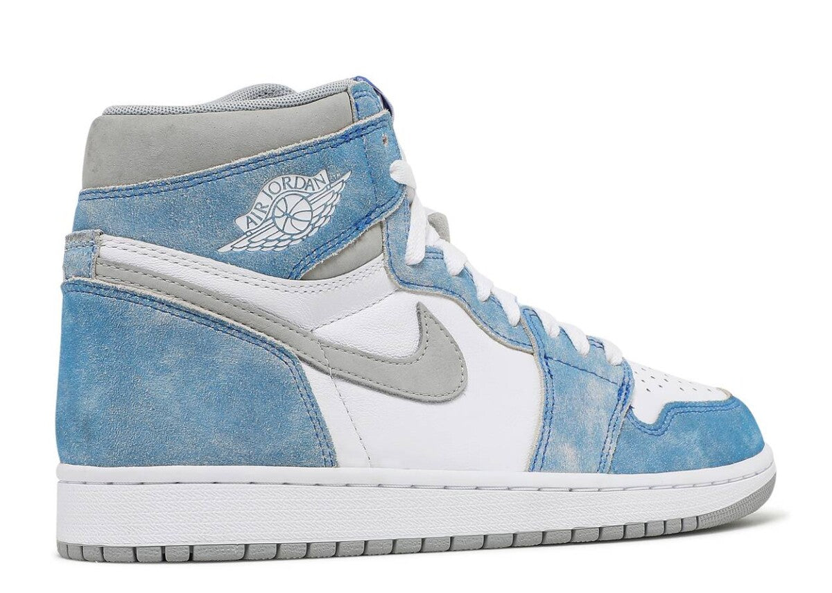 Air Jordan 1 High Retro Hyper Royal