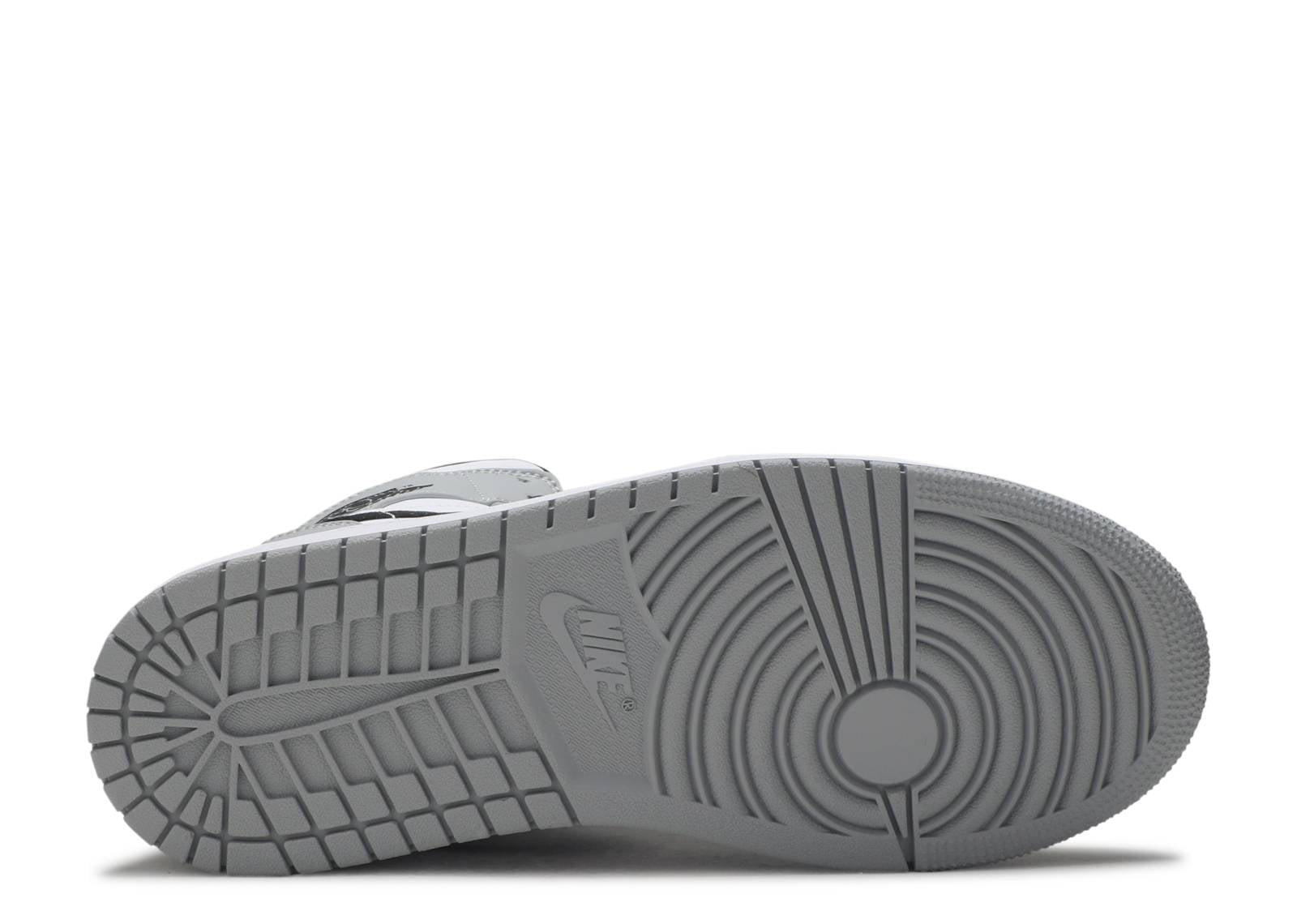 Air Jordan 1 Mid Smoke Grey